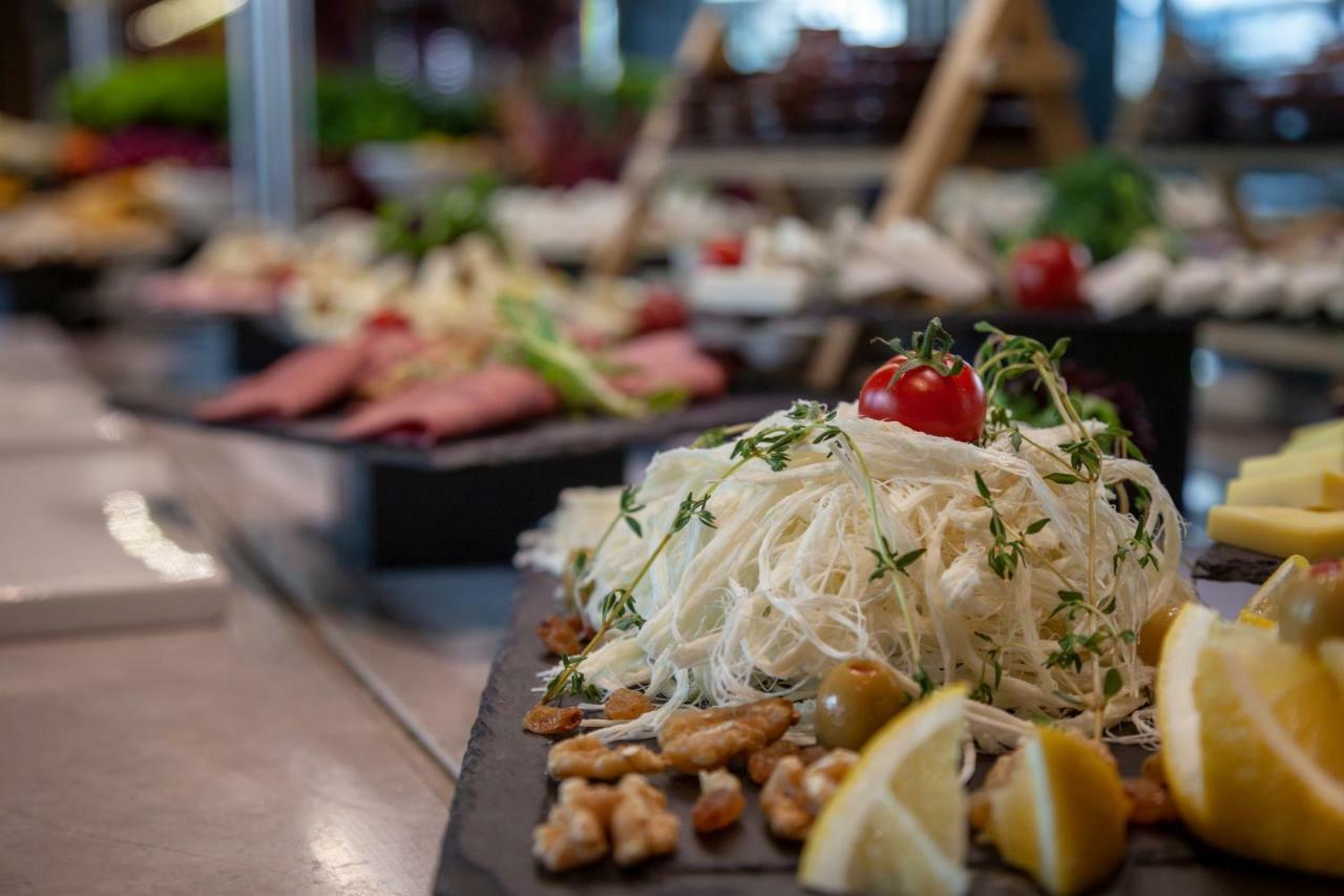 Novotel Konya Ngoại thất bức ảnh